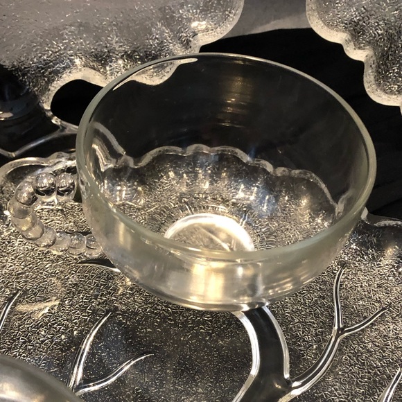 Hazel Atlas Tree of Life Luncheon Plate & Teacup Sets - Picture 9 of 11